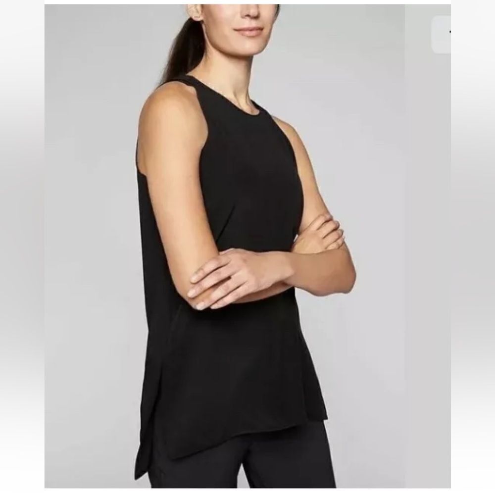 NWT Athleta Washable Silk Side Slit CYA Tank Black Women’s SIZE S